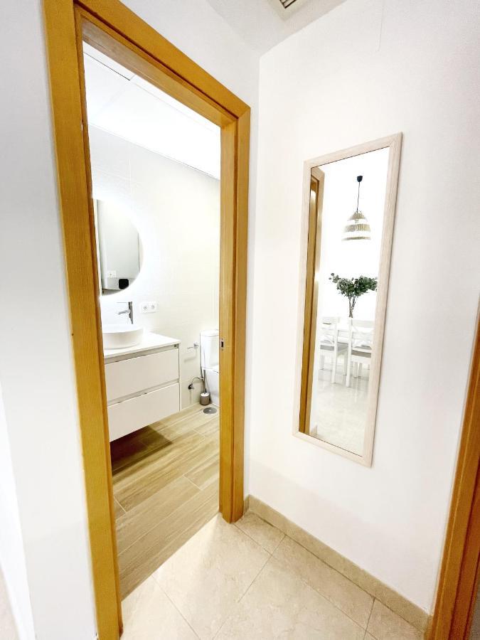 Gatu El Arrecife - Apartamento A 2 Minutos De La Playa En El Puerto De Santamaria , Preferente Mayores De 25 Anos Y Familias 엘푸에르토데산타마리아 외부 사진