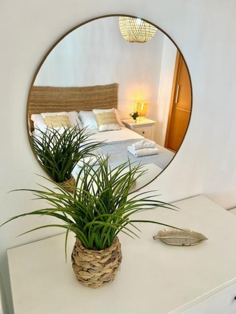 Gatu El Arrecife - Apartamento A 2 Minutos De La Playa En El Puerto De Santamaria , Preferente Mayores De 25 Anos Y Familias 엘푸에르토데산타마리아 외부 사진