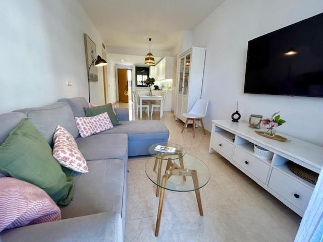 Gatu El Arrecife - Apartamento A 2 Minutos De La Playa En El Puerto De Santamaria , Preferente Mayores De 25 Anos Y Familias 엘푸에르토데산타마리아 외부 사진